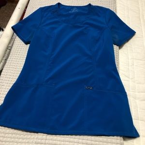 Cherokee Infinity Scrub Top